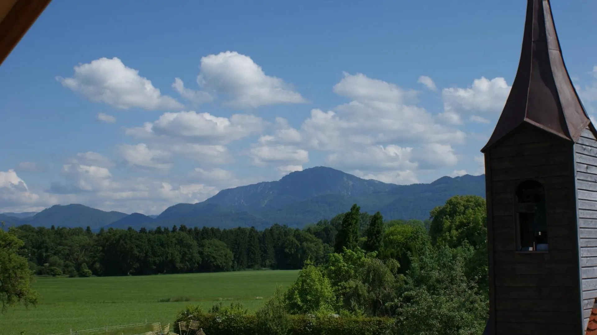 Chiemgauloft , 5 Sterne Ferienwohnung Am Chiemsee Ubersee Apartment